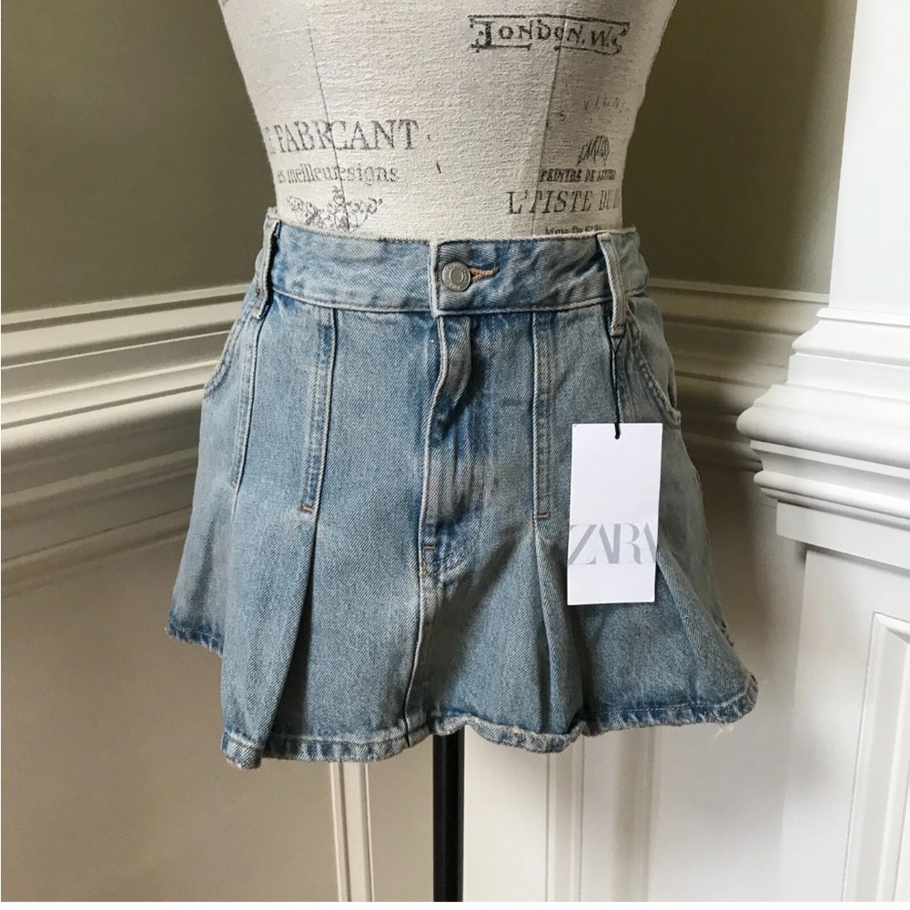 Zara Pleated Denim Mini Skirt Womens Medium Blue Box Pleats Pockets